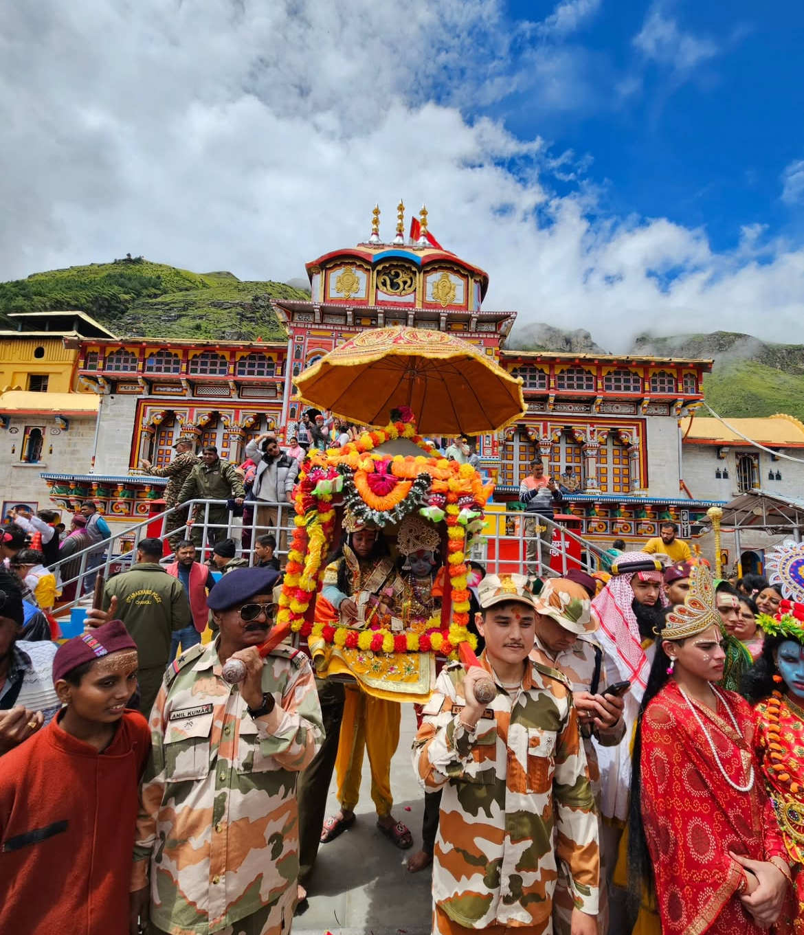 श्रीकृष्ण जन्माष्टमी के अवसर पर बद्रीनाथ धाम में उत्सव का माहौल