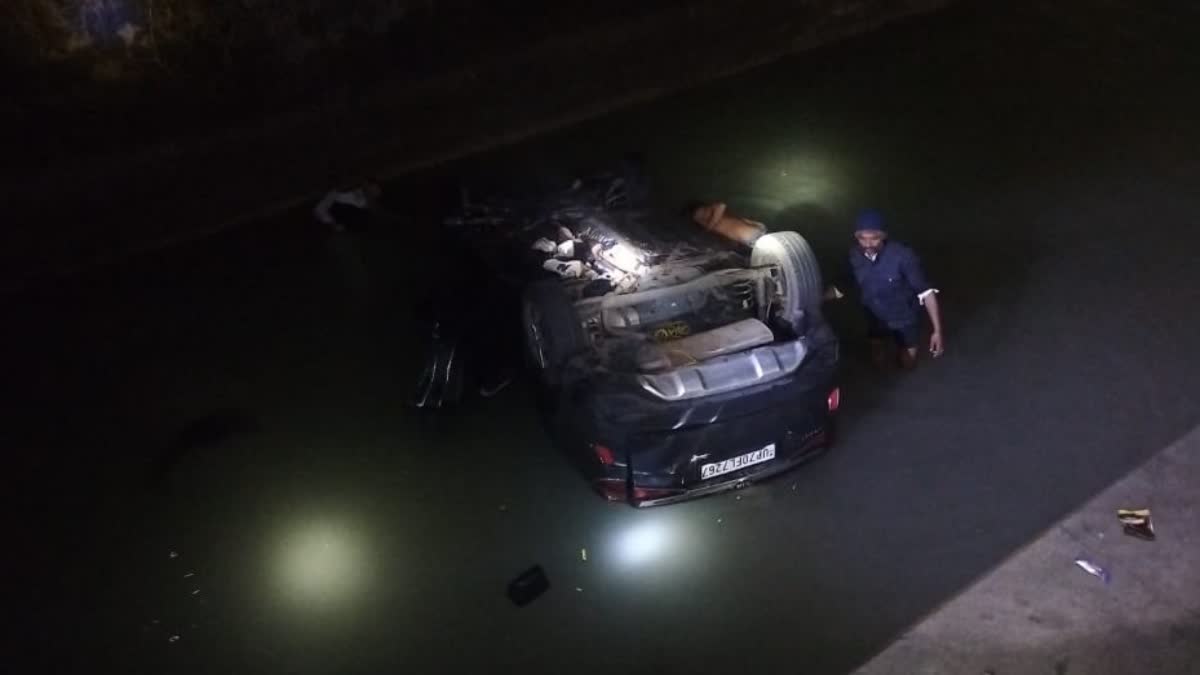 रुड़की में दर्दनाक हादसा: तेज रफ्तार किया सेल्टोस गंगनहर में गिरी, मेरठ के दो युवकों की मौत ।