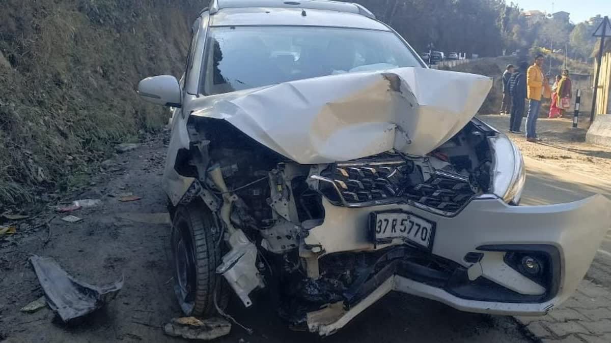 अरतोला के पास सड़क हादसा, जागेश्वर धाम जा रहे 6 श्रद्धालु घायल, सभी सुरक्षित