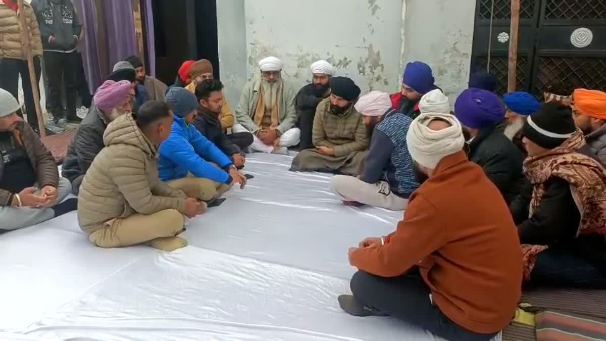 रुद्रपुर: किसान सुखवंत सिंह आत्महत्या मामला—प्रशासन से वार्ता के बाद बनी सहमति, 19 जनवरी तक रकम रिकवरी का आश्वासन