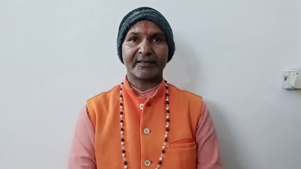 पौड़ी गढ़वाल: कोटद्वार बाबा दुकान विवाद पर पुलिस सख्त, भड़काऊ बयान देने के आरोप में एक व्यक्ति गिरफ्तार