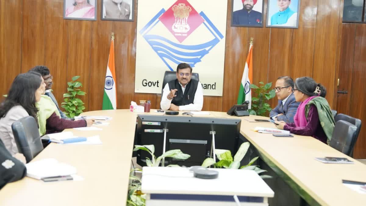 देहरादून: सहस्त्रधारा ट्रेंचिंग ग्राउंड बनेगा आधुनिक सिटी पार्क, मुख्य सचिव ने दिए त्वरित कार्रवाई के निर्देश