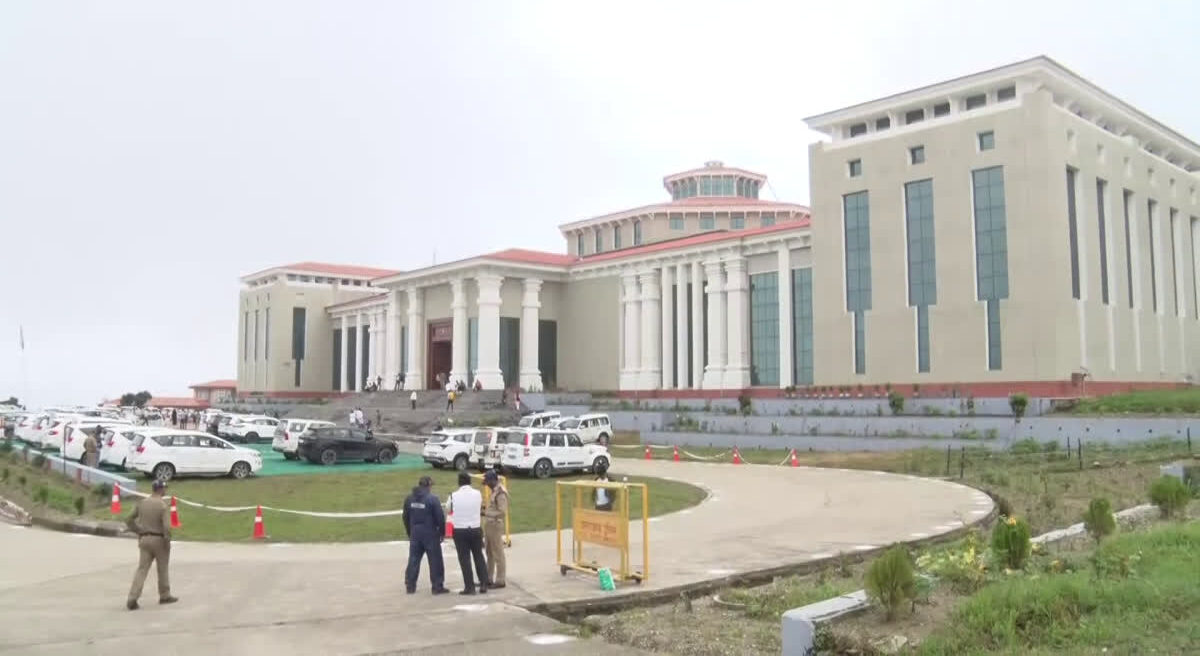 गैरसैंण में 9 मार्च से बजट सत्र, राज्यपाल अभिभाषण और बजट एक ही दिन पेश कर बनेगा नया रिकॉर्ड