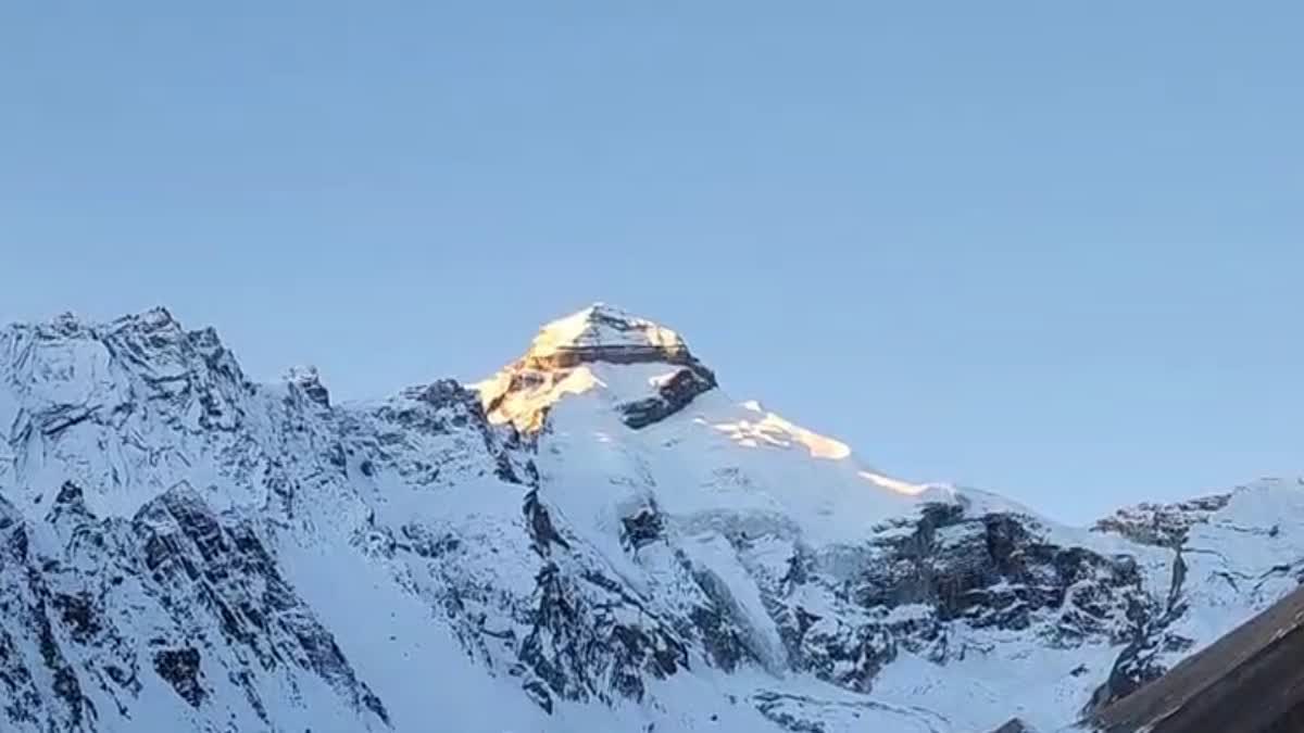 1 मई से शुरू होगी आदि कैलाश यात्रा, प्रशासन ने तेज की तैयारियां; इनर लाइन परमिट भी होंगे जारी ।