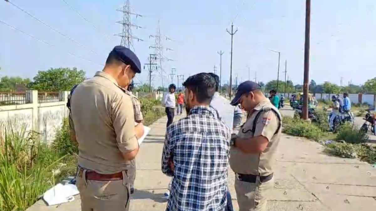अटरिया मंदिर क्षेत्र में मिला अज्ञात व्यक्ति का शव, ट्रांजिट कैंप में किशोर ने की आत्महत्या