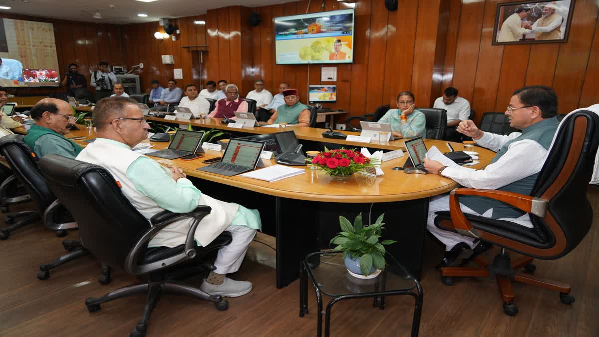 धामी कैबिनेट के बड़े फैसले: उपनल कर्मचारियों को समान कार्य-समान वेतन, उत्तराखंड पूर्ण साक्षर राज्य घोषित करने को मंजूरी