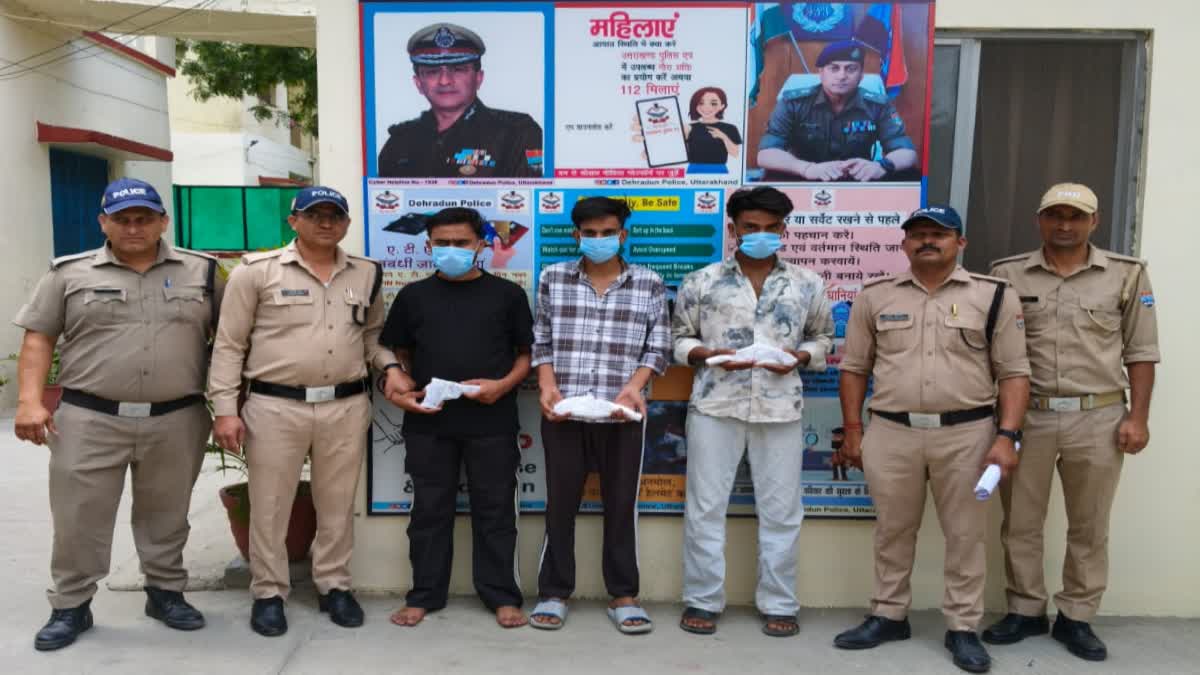 भुड्डी गांव हत्याकांड में बड़ा खुलासा, इनामी आरोपी समेत तीन गिरफ्तार; पिस्टल और कारतूस बरामद