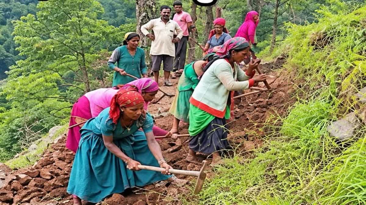 गैंती-फावड़ा आंदोलन लाया रंग: सकंड गांव सड़क निर्माण के प्रथम चरण को मिली वित्तीय स्वीकृति